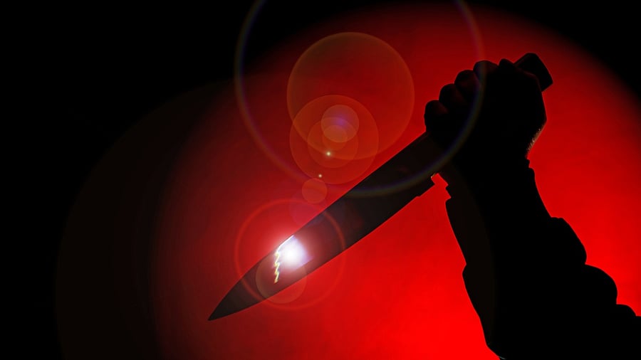 The man fled from the spot when his wife cried for help. Credit: iStock Photo