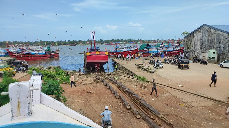 Boats getting ready for the commencement of fishing season at Fisheries Harbour at Old Port in Mangaluru. Credit: DH Photo/Irshad Mahammad