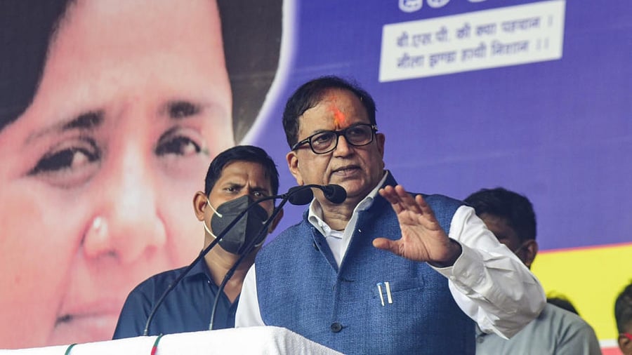<div class="paragraphs"><p>Bahujan Samaj Party (BSP) general secretary Satish Chandra Mishra</p></div>