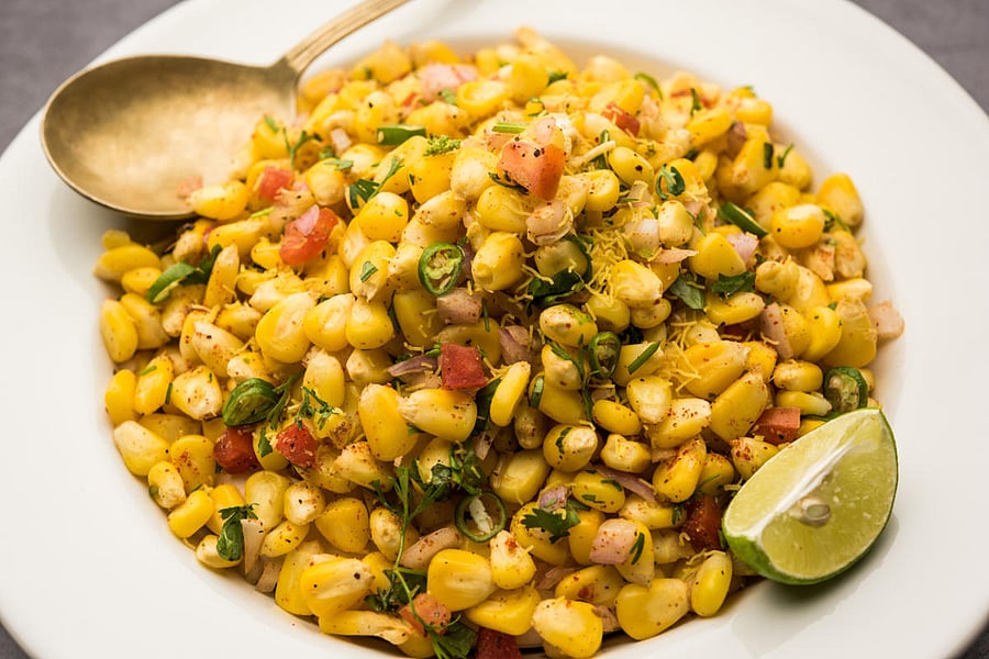 Spicy masala corn chaat