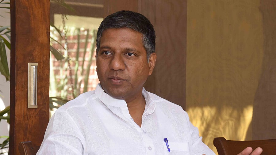 Aravind Bellad is among the MLAs who met at Ramesh Jarkiholi's residence. Credit: DH Photo