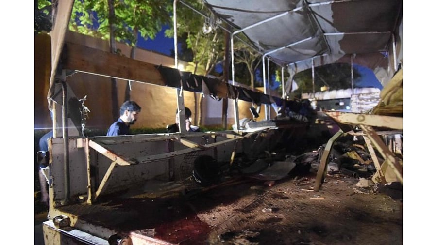 Security officials inspects the site of a bomb explosion in Quetta. Credit: AFP Photo