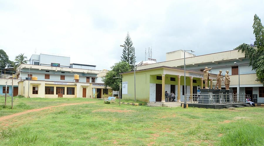 Scores of students have benefitted from this hostel for disadvantaged communities in Davangere, built upon the insistence of the Mahatma.