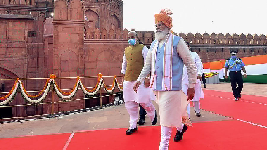 Prime Minister Narendra Modi walking towards the dais to address the Nation at Red Fort. Credit: PTI Photo