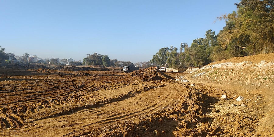 Desilting underway in Dodakallasandra Lake, South Bengaluru. SPECIAL ARRANGEMENT