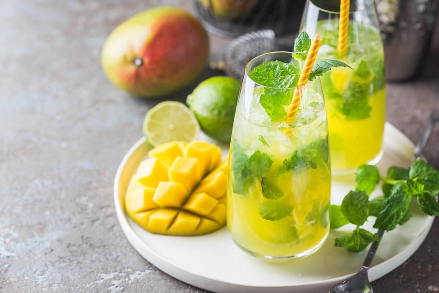 Mango ginger mojito
