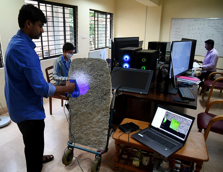 Epigraphists and historians scan the stone records with an advanced hand-held scanner. The scanned images are then processed into 3D models. DH PHOTO/PUSHKAR V