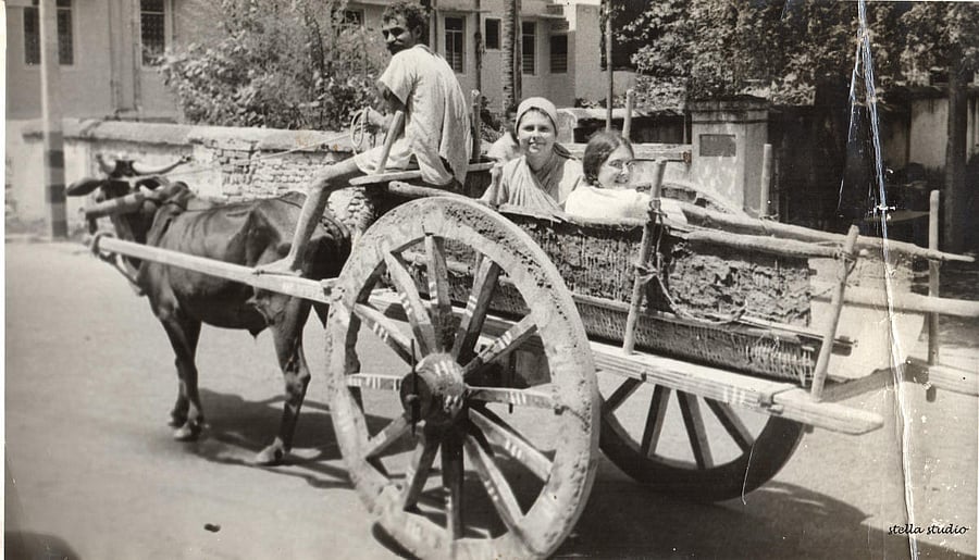Scenes from Sindhi Colony back in the 1960s and ‘80s. Pics courtesy Stella, Stella Studio