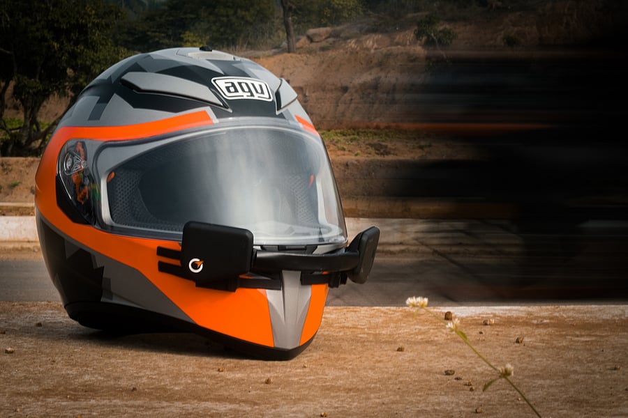 NAVisor is a helmet-mounted device that provides simple and intuitive visual directional cues with LEDs in the rider's peripheral vision.