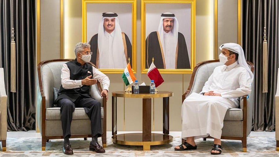 External Affairs Minister S Jaishankar and his counterpart in Qatar Government. Credit: Twitter Photo/@DrSJaishankar