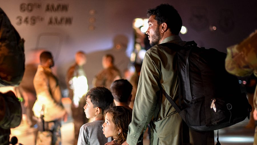 The warnings came as the last of the estimated 1,500 Americans and countless other foreigners still in Afghanistan try to make it out. Credit: AFP Photo