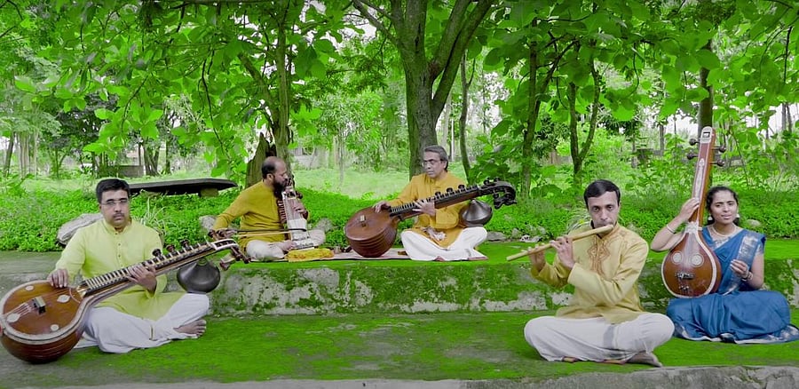 Aikyamrutam, a musical tribute conceptualised by D Balakrishna (centre). Credit: special arrangement