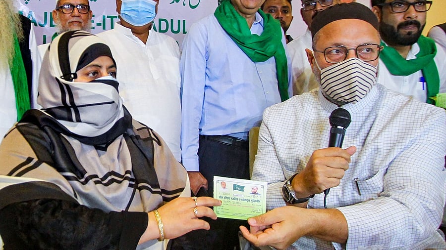 Atiq's wife Shaista Parveen joins AIMIM. Credit: PTI Photo