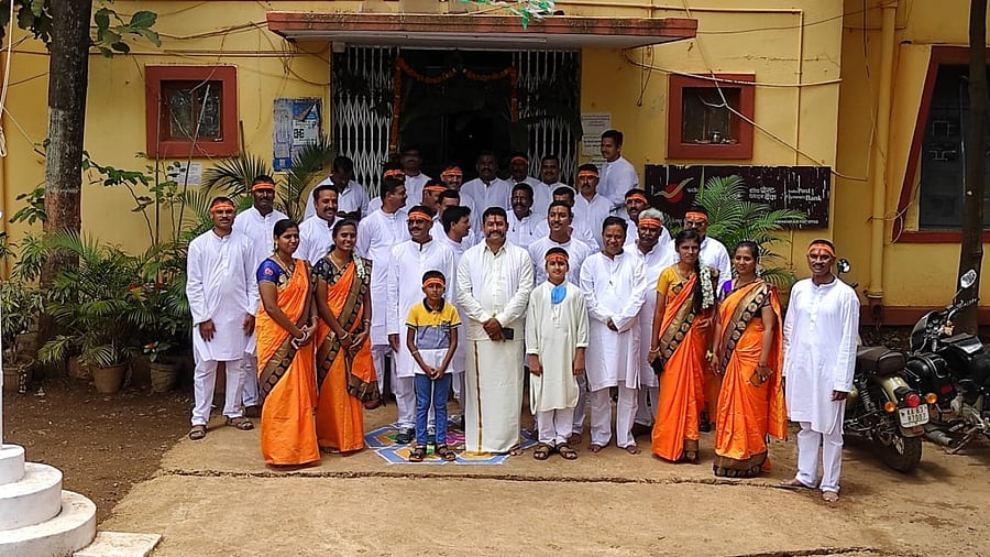 Gokul Road Police Station staff, along with inspector Jakeer Pasha Mohammed Sab Kalimirchi, celebrate Ganesh Chaturthi in Hubballi on Friday. Credit: Special arrangement