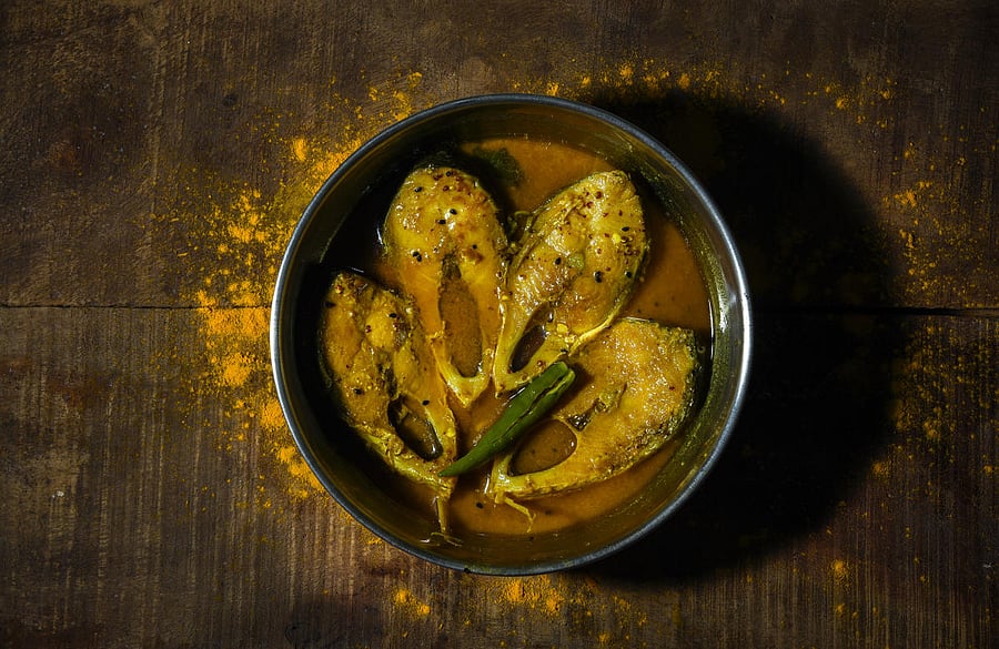 Ilish bhapa