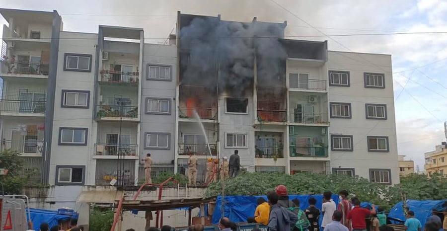 The fire has spread to four flats, and officials are trying to prevent it from spreading further. Credit: Twitter/@nkaggere