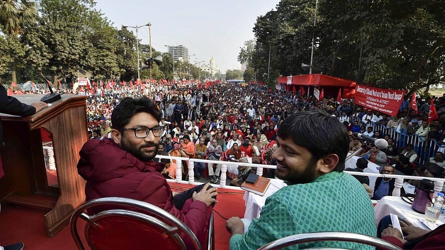  Gujarat MLA Jignesh Mevani and Kanhaiya Kumar. Credit: PTI Photo