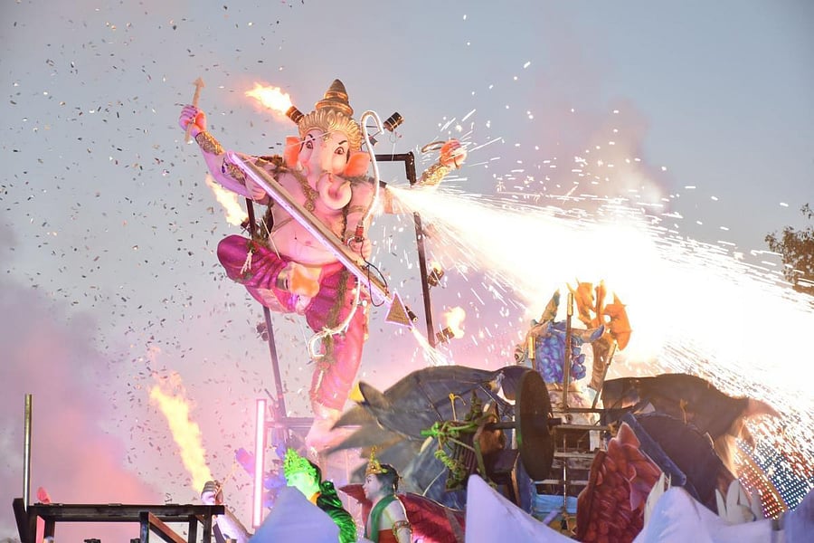 A 'Mantapa' during Madikeri Dasara procession.