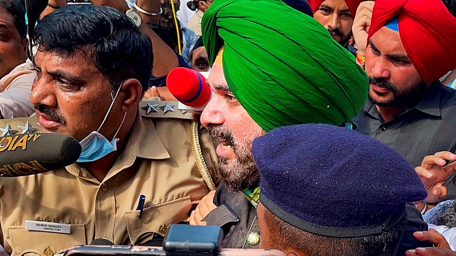 Navjot Singh Sidhu along with INC MLAs detained by Chandigarh Police while protesting in support of farmers after violence broke out in Lakhimpur Kheri yesterday, in Chandigarh, Monday, October 4, 2021. Credit: Twitter/@INCPunjab/PTI