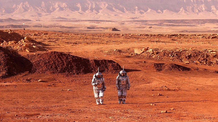 Six astronauts from Portugal, Spain, Germany, the Netherlands, Austria, and Israel will be cut off from the world for a month, from October 4-31, only able leave their habitat in spacesuits as if they were on Mars. Credit: AFP Photo