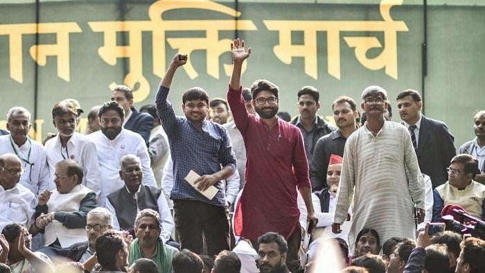 Kanhaiya Kumar and Gujarat MLA Jignesh Mevani. Credit: PTI Photo