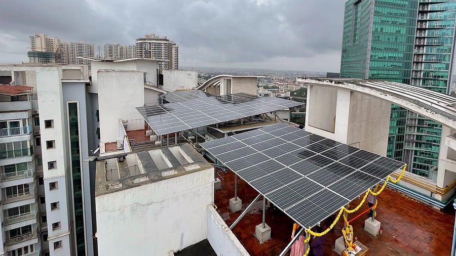 Rooftop solar photovoltaics account for 40 per cent of the global solar photovoltaics installed capacity. Credit: DH Photo