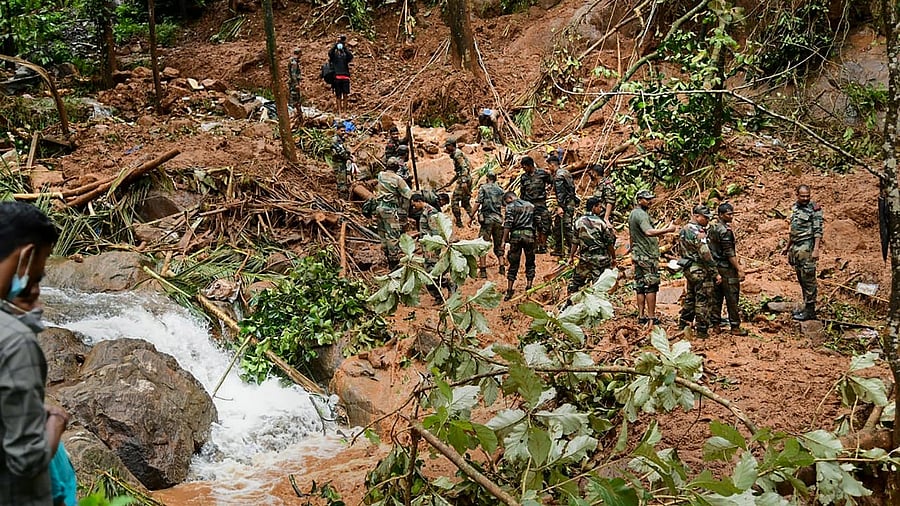 Rivers Manimala in Pathanamthitta district, Kallada (Kollam), Karamana and Neyyar in Thiruvananthapuram district were in severe situation. Credit: PTI Photo