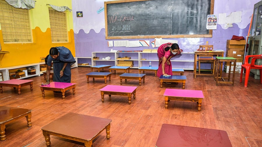 A teacher said the schools has made all the necessary arrangements by following the SOPs issued by the government. Credit: DH Photo