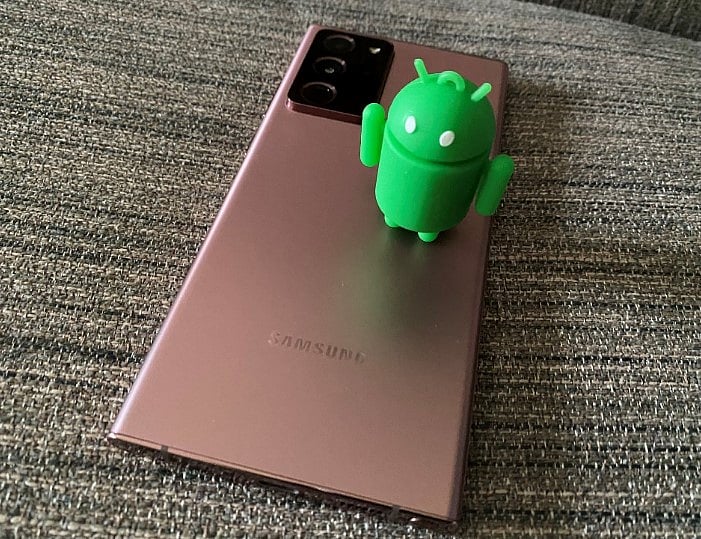 Samsung Galaxy Note20 Ultra 5G with Android bot. Credit: DH Photo/KVN Rohit