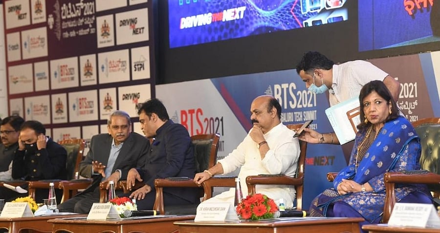 Chief Minister Basavaraj Bommai (center) with Dr Ashwath Narayan, Minister of Electronics, IT/BT and Science & Technology (left) and Kiran Mazumdar Shaw, Chairperson, Biocon at the Bengaluru Tech Summit. Credit: IANS