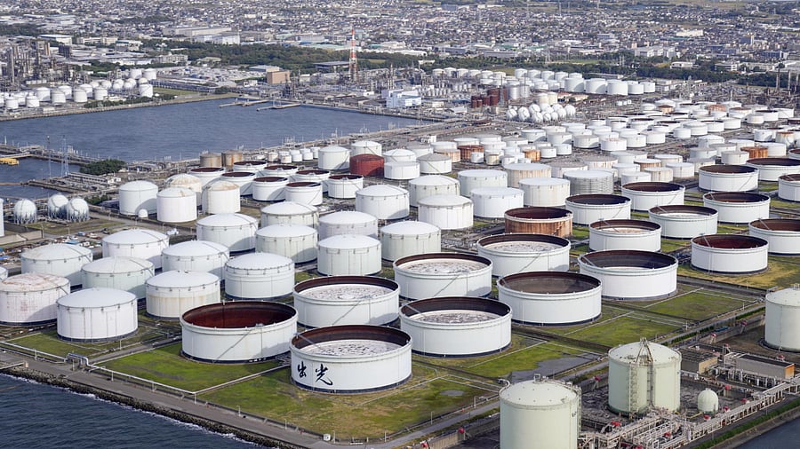 An aerial view shows an oil factory of Idemitsu Kosan Co. in Ichihara, east of Tokyo, Japan. Credit: Reuters Photo