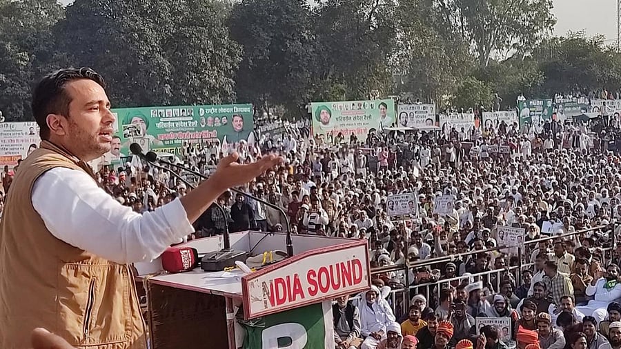 Rashtriya Lok Dal (RLD) leader Jayant Singh Chaudhary addresses during 'Sandesh Paribartan rally' in Muzaffarnagar. Credit: PTI photo
