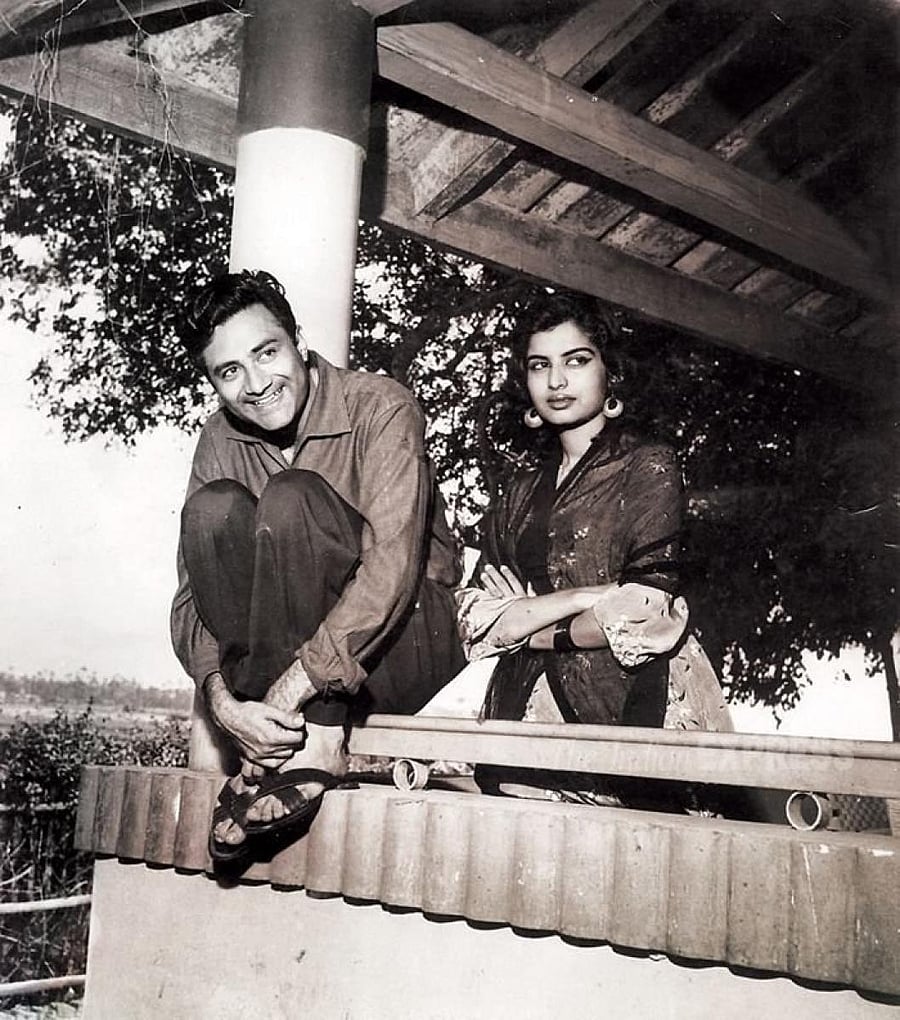 Dev Anand and his wife Kalpana Kartik gave blockbusters such as 'Nau Do Gyarah' and 'Taxi Driver'. TWITTER/SHEKHA
