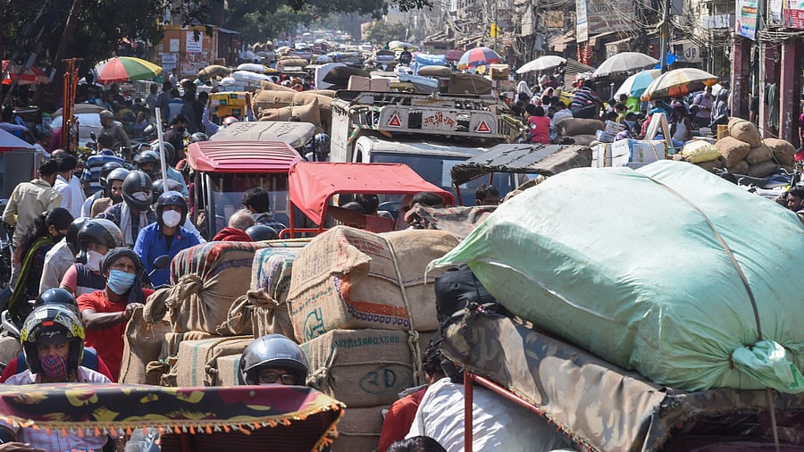 The court was hearing a plea by Chandni Chowk Sarv Vyapar Mandal seeking direction to the authorities to remove illegal hawkers. Credit: PTI Photo