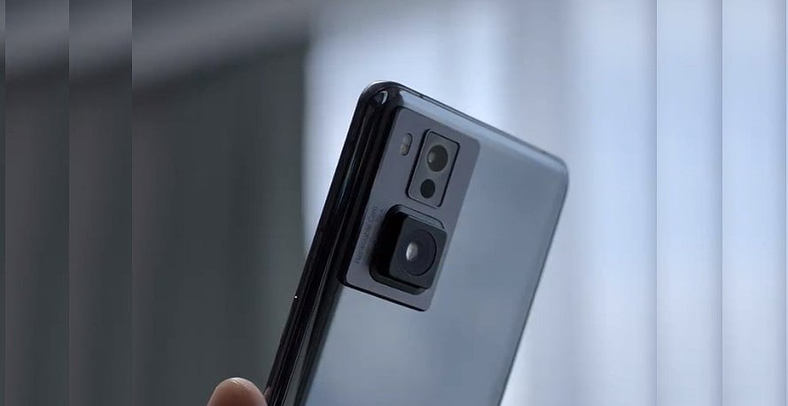 Oppo's new concept phone with retractable camera. Credit: Oppo