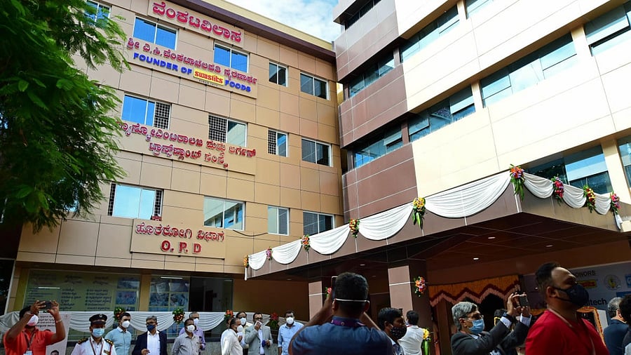 Institute of Gastroenterology and Organ Transplant (IGOT)  is located on the Victoria Hospital campus. Credit: DH Photo