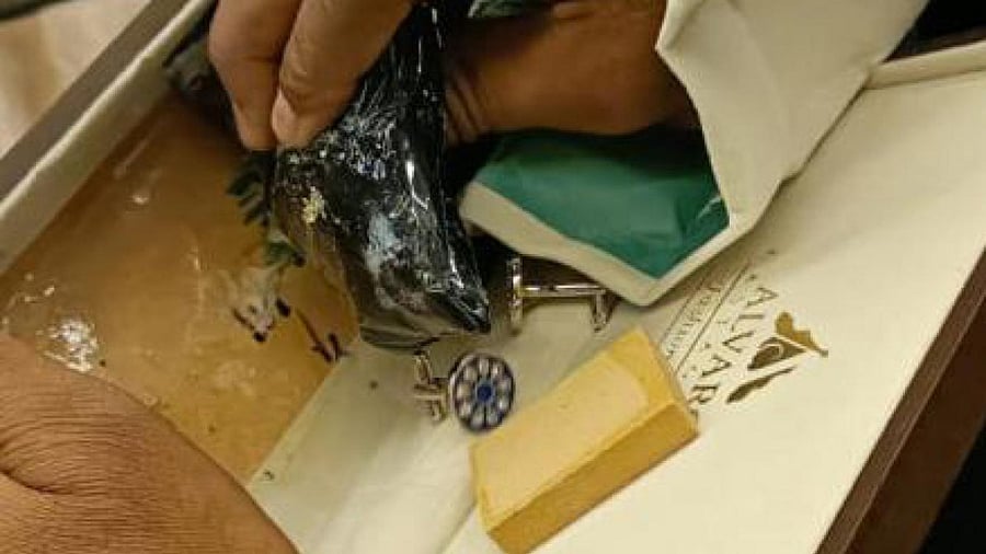The NCB seized 968 grams of amphetamine and 2.8 kg of ephederine. Credit: DH photo