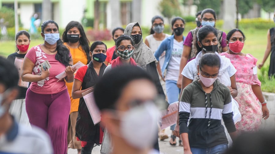 Overall, some 17 lakh students are eligible to get various scholarships. Credit: DH File Photo/S K Dinesh