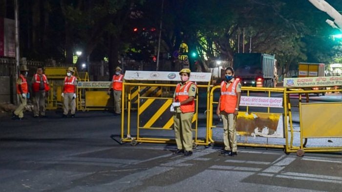 The Minister also said that in places like eateries, hotels, pubs and restaurants can have 50 per cent of the seating capacity of the premises. Credit: PTI Photo