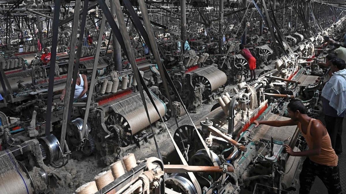 Mills shutting down in West Bengal over low ceiling price of raw jute