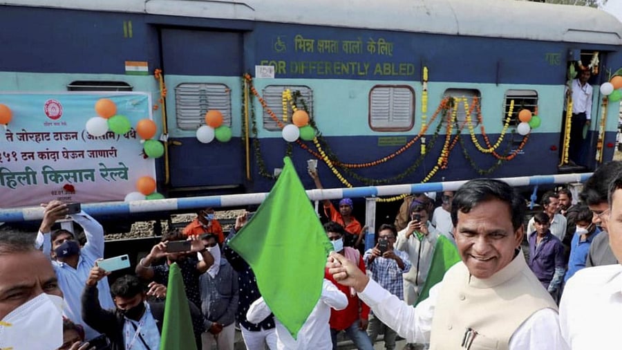 Union Minister of State for Railways Raosaheb Patil Danve flags off first 'Kisan Rail' at Jalna railway station. Credit: PTI photo