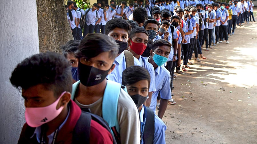 At Narayana PU College, Brookefield, some parents thought of waiting for a week to see how other kids responded before letting their own get the jab. Credit: DH Photo