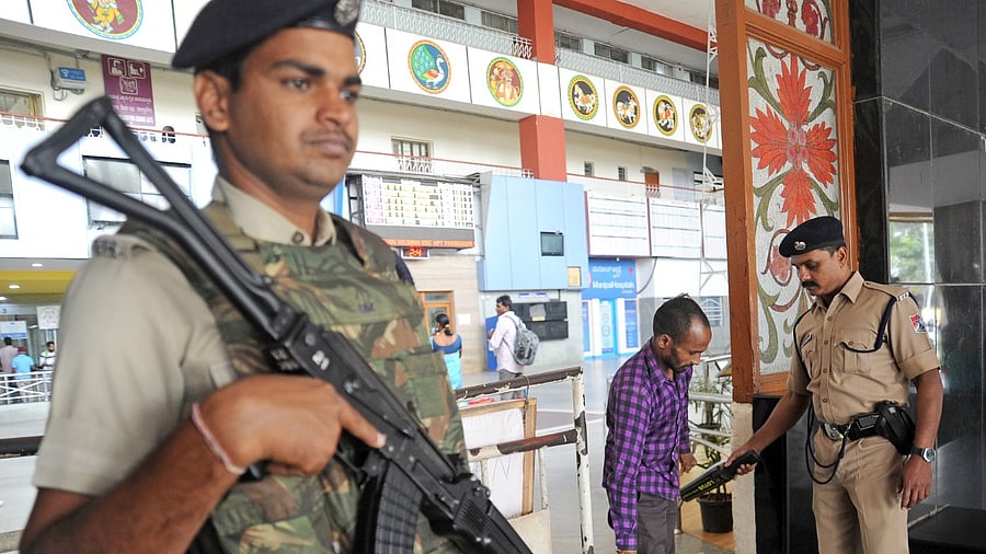 The RPF personnel also apprehended more than 25,000 people unauthorisedly travelling in the coaches reserved for women. Credit: DH File Photo