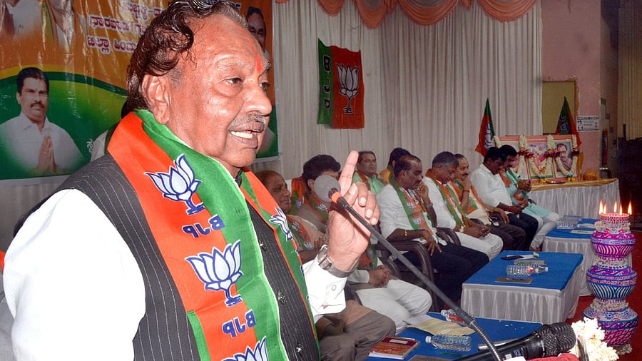 Rural Development & Panchayat Raj Minister K S Eshwarappa. Credit: DH Photo