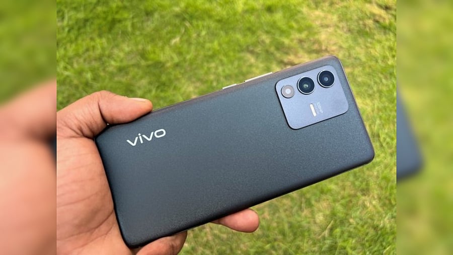 Vivo V23 Pro 5G. Credit: DH Photo/KVN Rohit