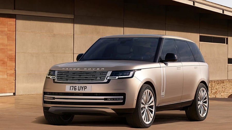 The new Range Rover, with prices starting from Rs 2.31 crore (ex-showroom India), is now available for bookings. Credit: Official Website/www.landrover.com