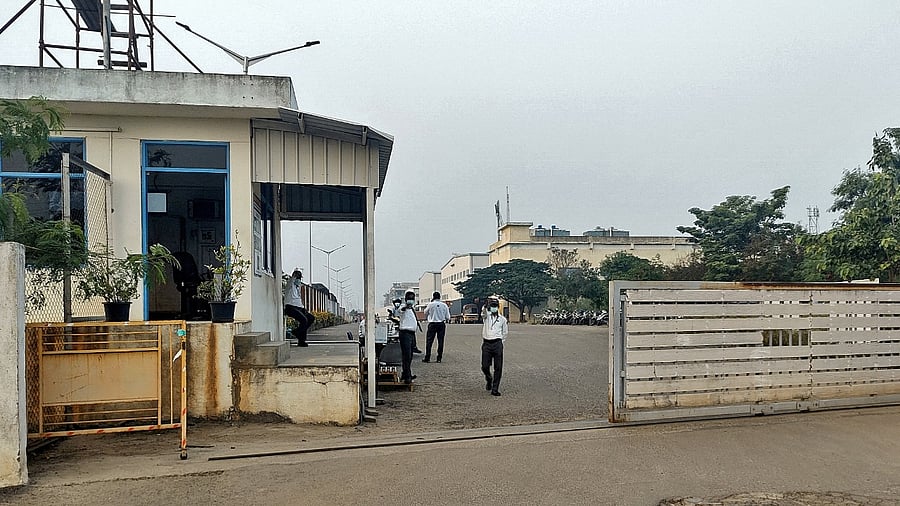 Apple and Foxconn had on Monday said in separate statements that production at the Sriperumbudur facility will resume from Wednesday. Credit: DH Photo