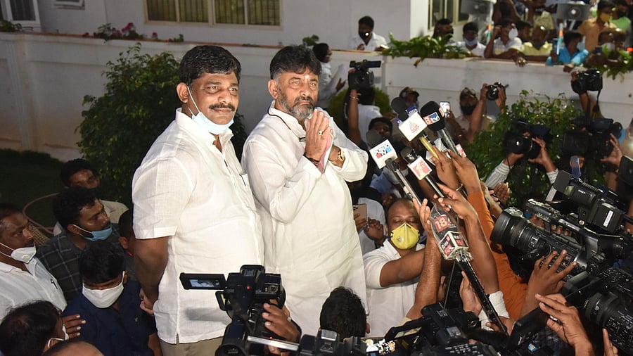 KPCC President DK Shivakumar and MP DK Suresh speech in front of supporters. Credit: DH File Photo