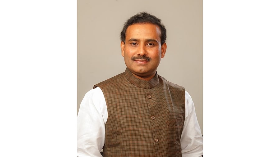 Maharashtra Health Minister Rajesh Tope. Credit: Facebook/RajeshTopeOfficial