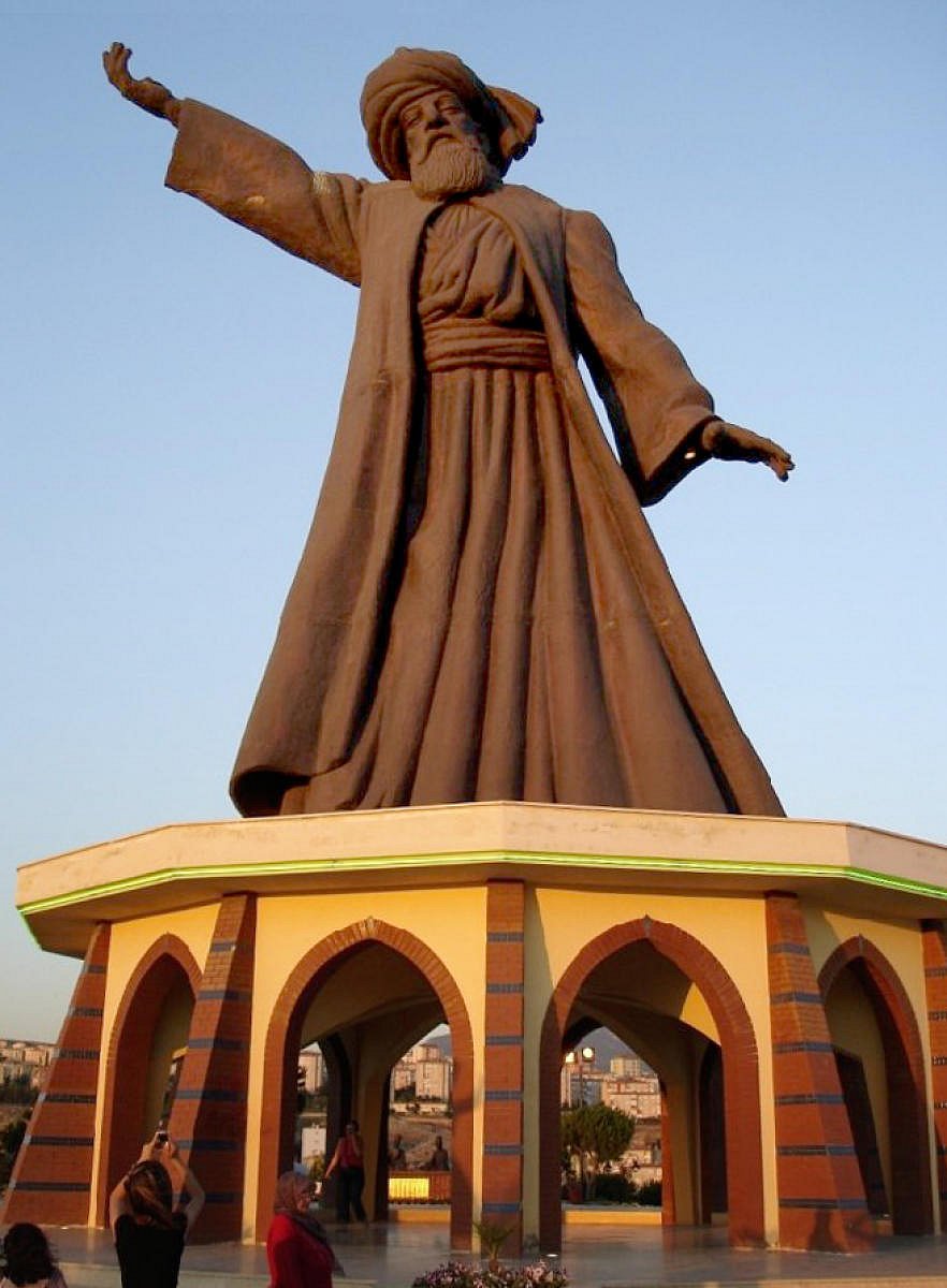 The 23 meters  high statue of  Mewlana in Buca, Zmir, Turkey. PHOTOS COURTESY WIKIPEDIA